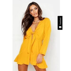 Yellow Tie Front Ruffle Hem Long Sleeve Romper Size 8 boho Y2K